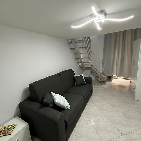 Lusi Holiday Apartment Naples